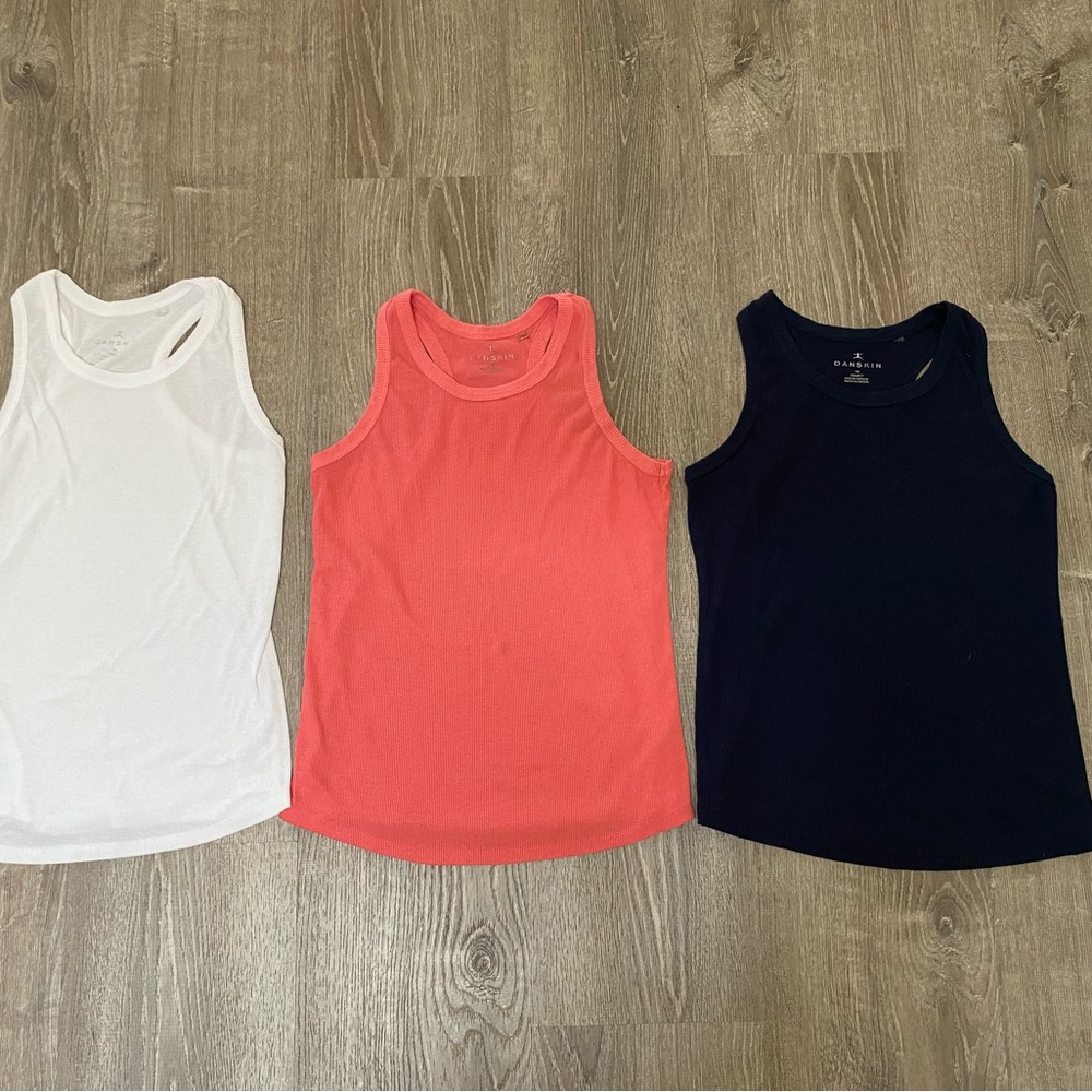 3 Danskin Tanks